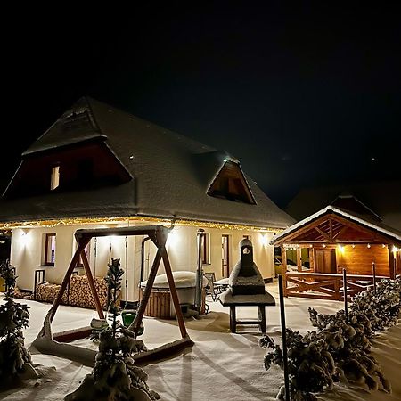 Vila Svistovka Stara Lesna Exterior photo